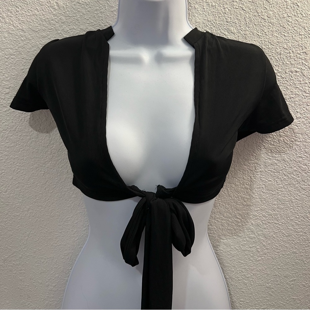 black tie front top
